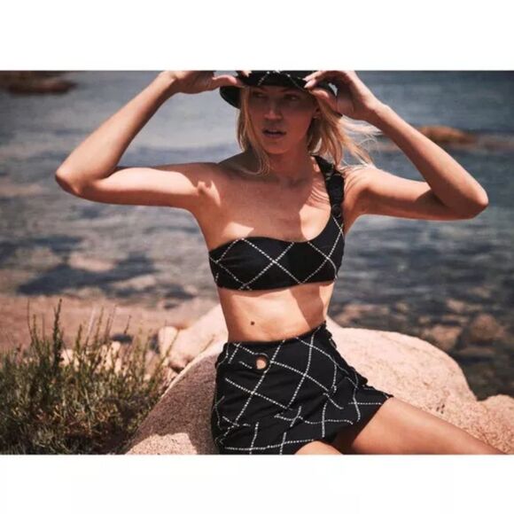 Free People x Devon Windsor Melissa Bikini Top Black FP Beach Size Large NWT - Picture 13 of 13